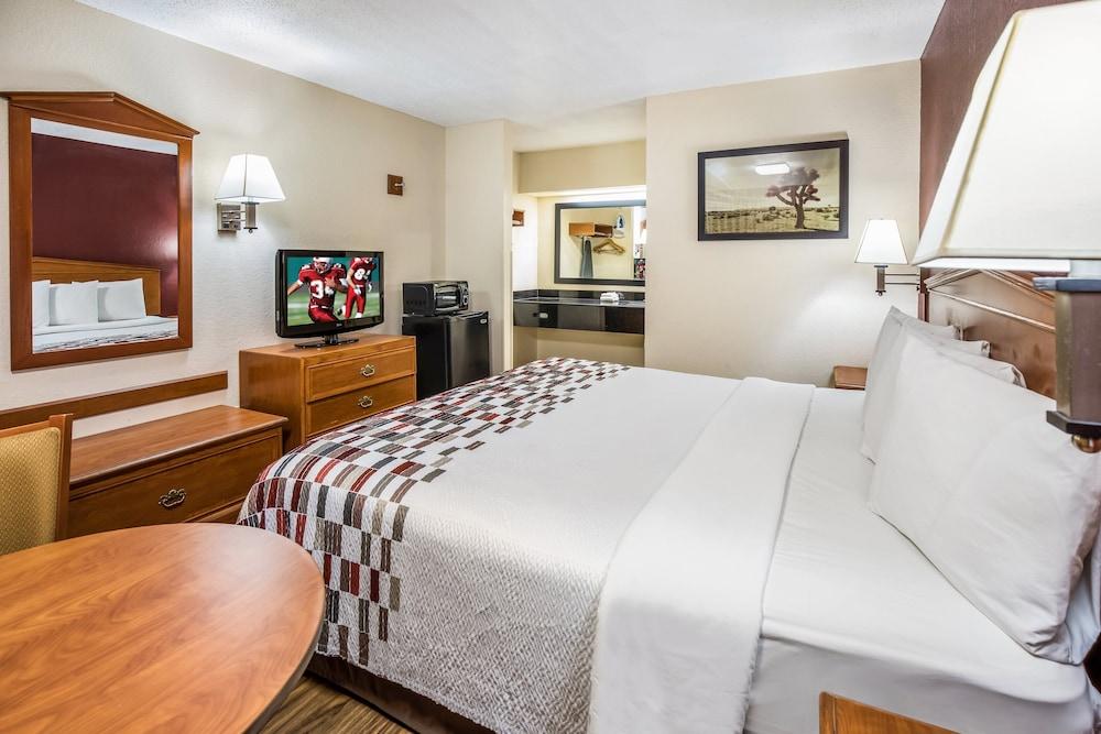 Motel Red Roof - Lookout Mountain 3*