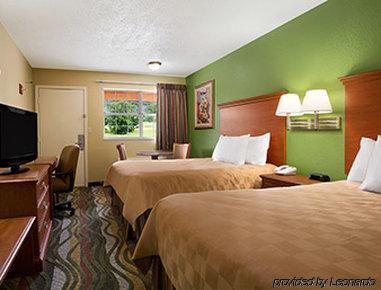 Motel Red Roof - Lookout Mountain 3*