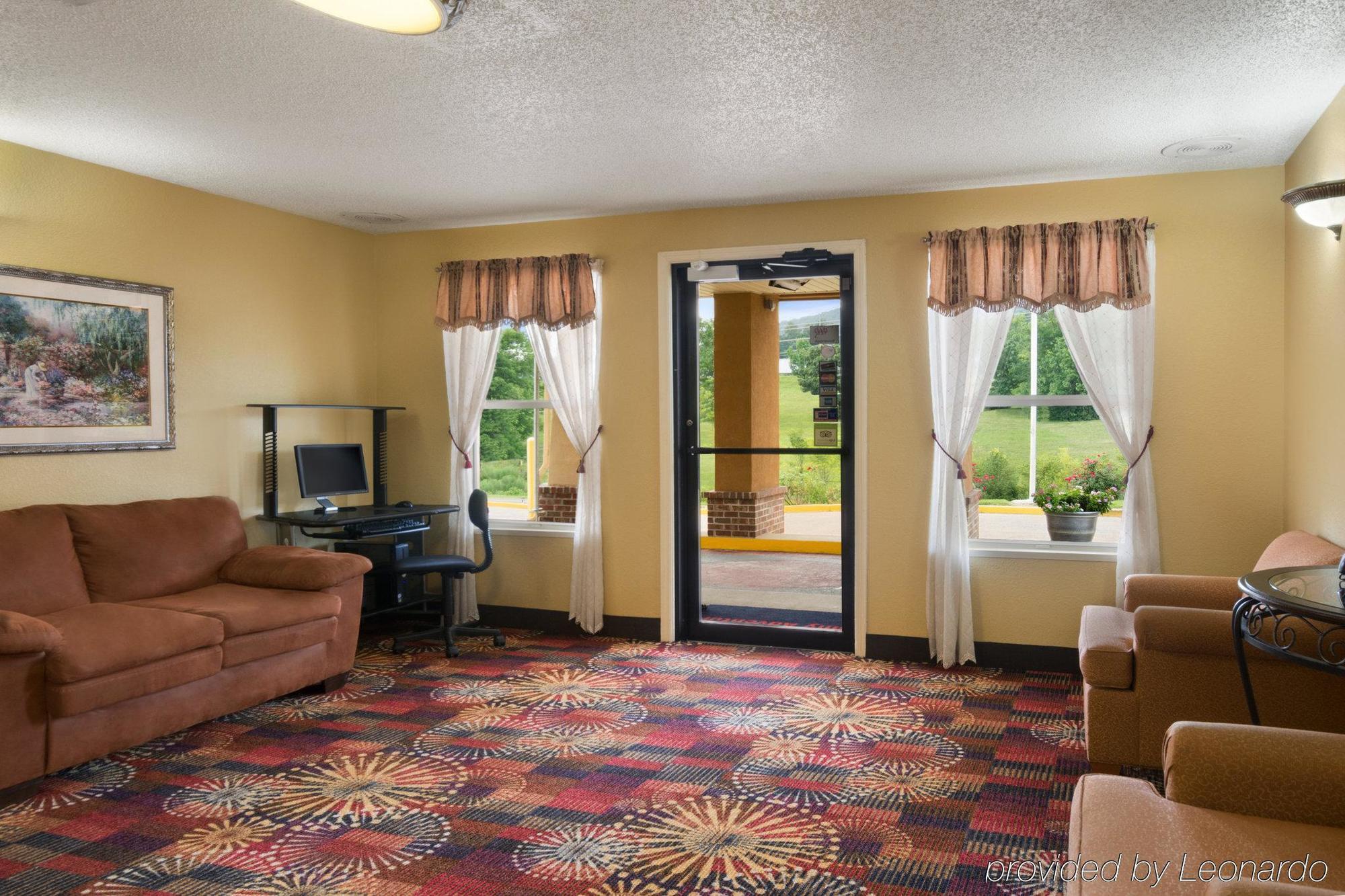 Red Roof - Lookout Mountain Motel 3*